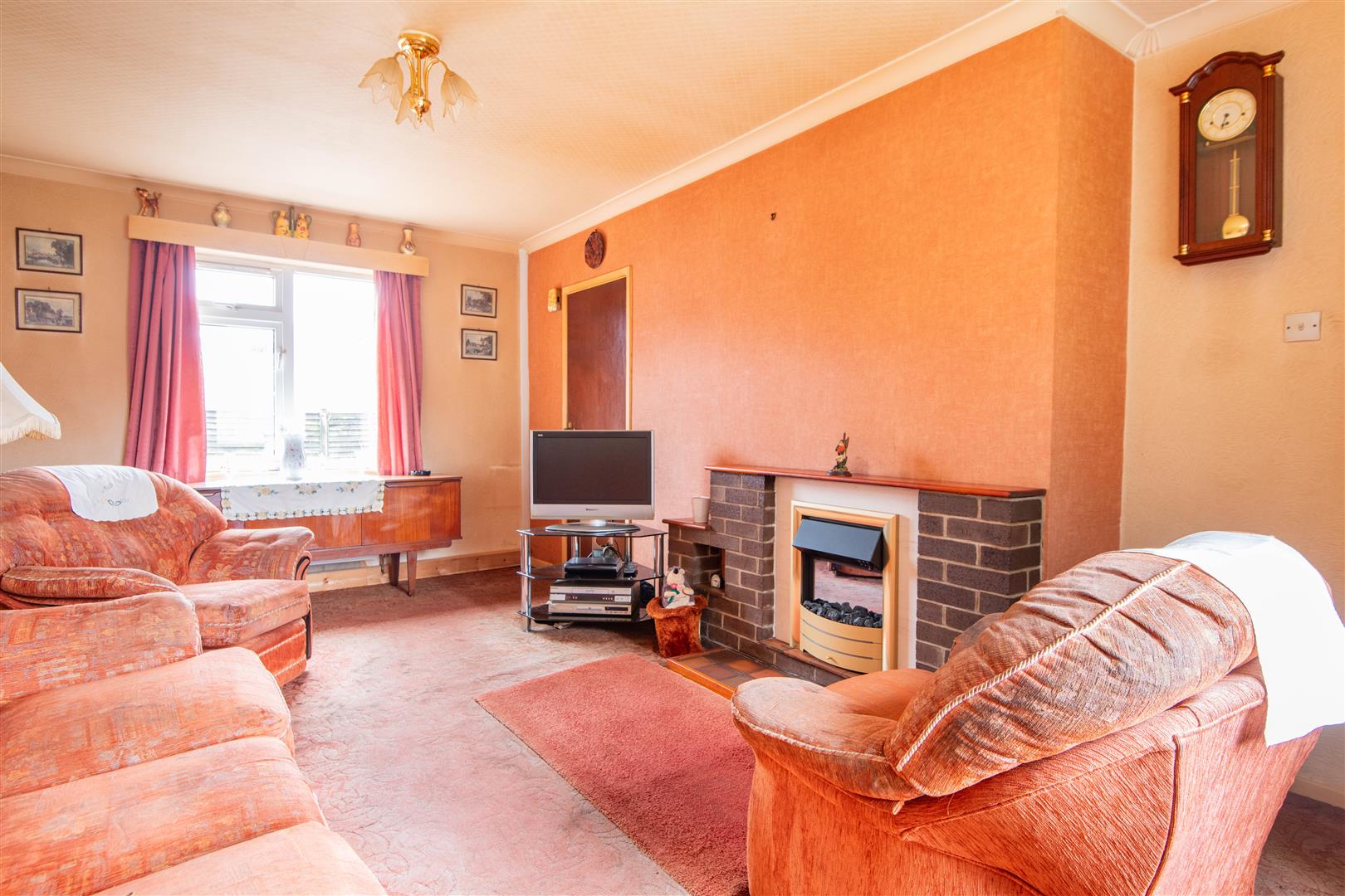 3 bed property in Gloucester Road, Chorley
